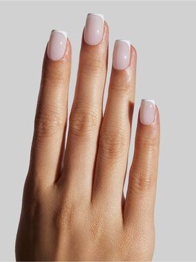 Celebritips Milky White French Press On Nails Short Coffin NIB